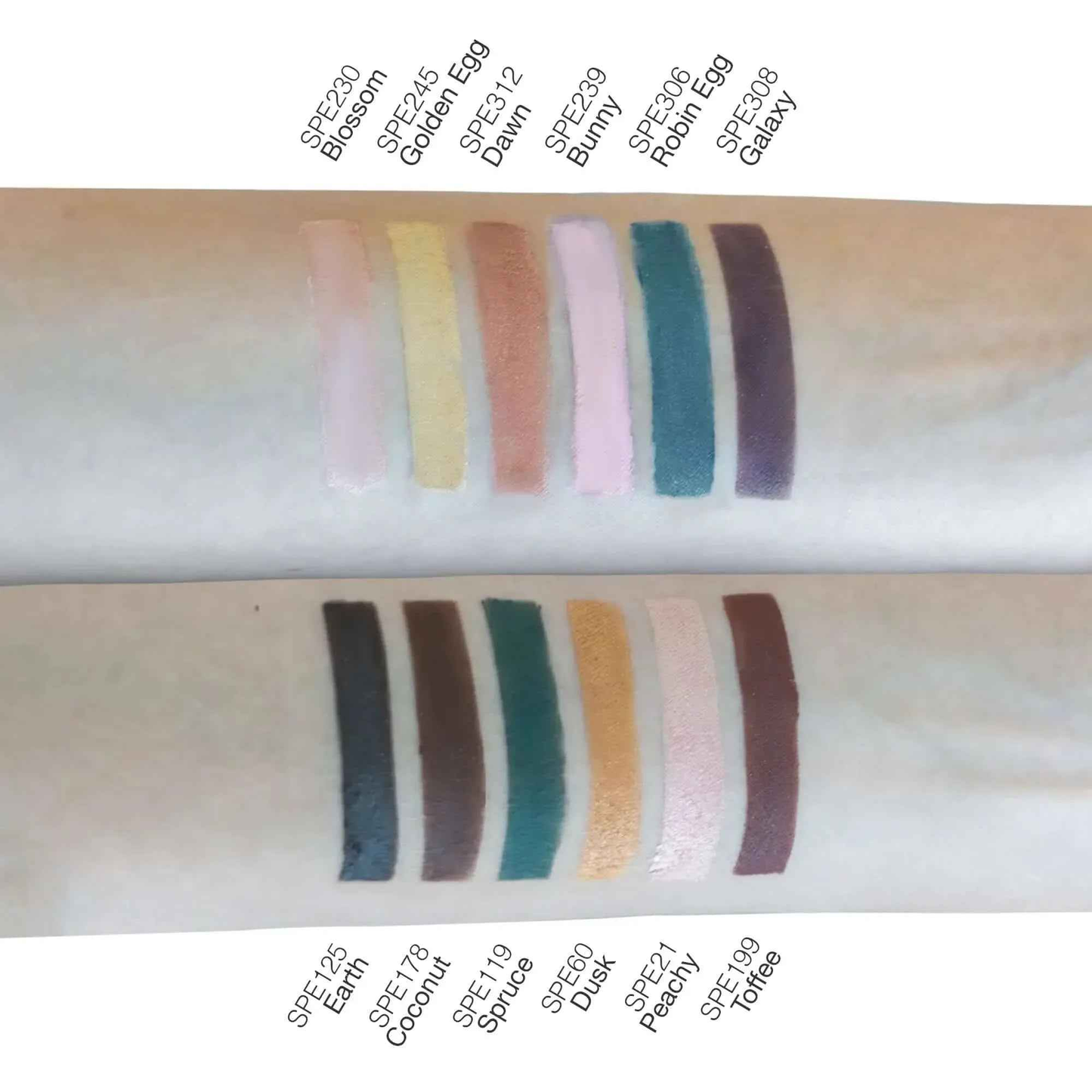 Single Pan Eyeshadow in Coconut - Perfect for Effortless Beauty