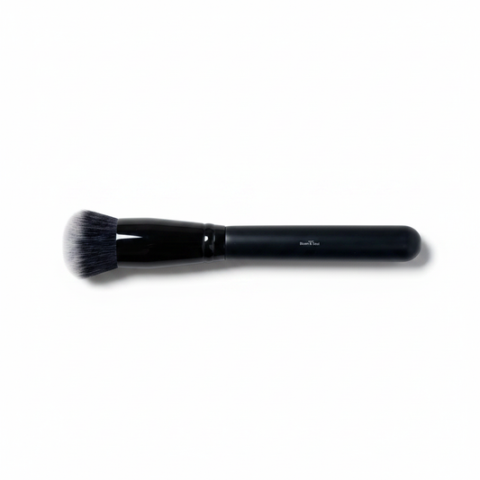 Stipple & Blend Foundation Brush - Flat Lay